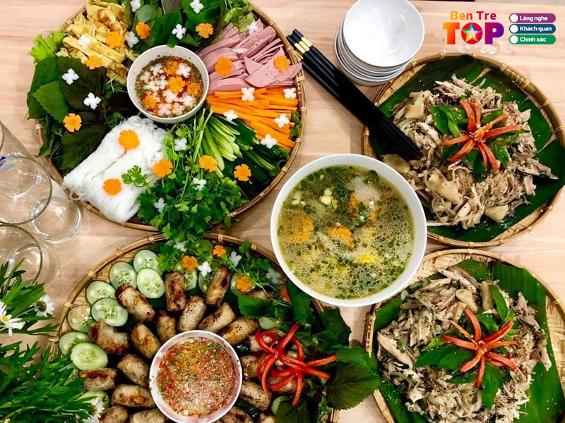 dich-vu-nau-an-7-thanh-bentretoplist