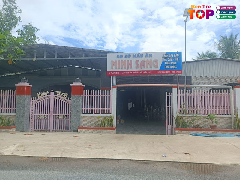 dich-vu-nau-an-minh-sang-bentretoplist