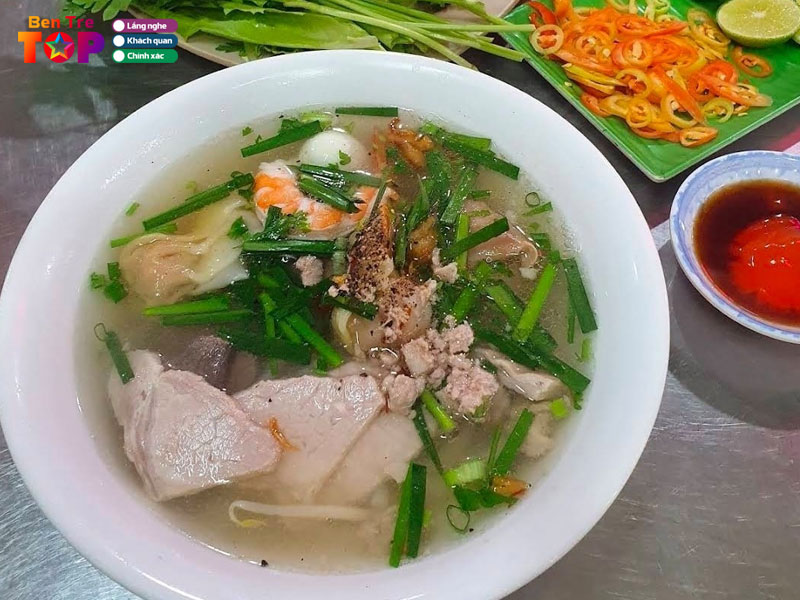 hu-tieu-hai-san-ben-tre-bentretoplist