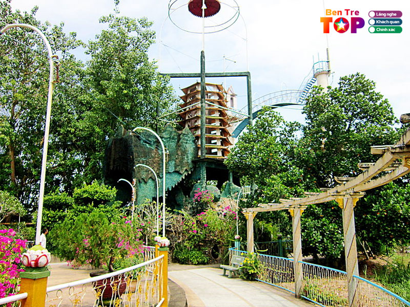 kien-truc-doc-dao-cua-khu-di-tich-dao-dua-ben-tre-ben-tre-2-bentretoplist