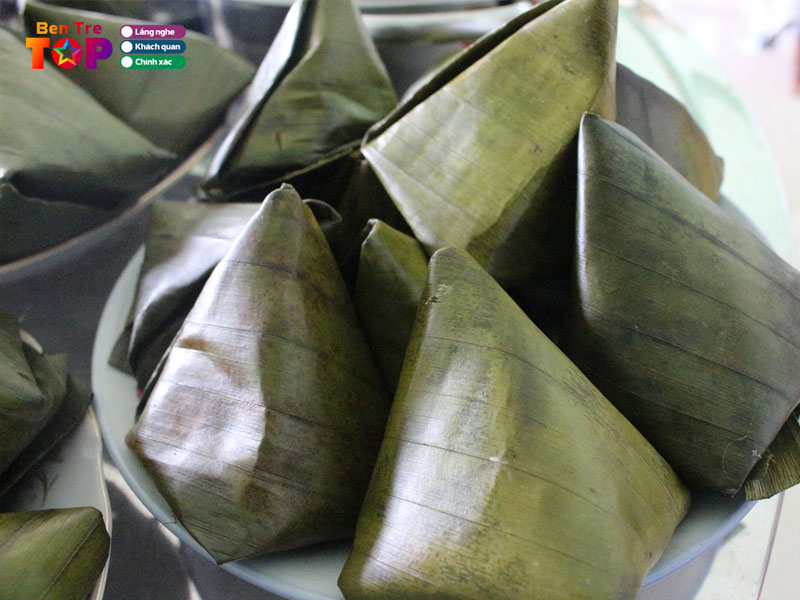 lo-banh-it-banh-tet-ba-6-bentretoplist