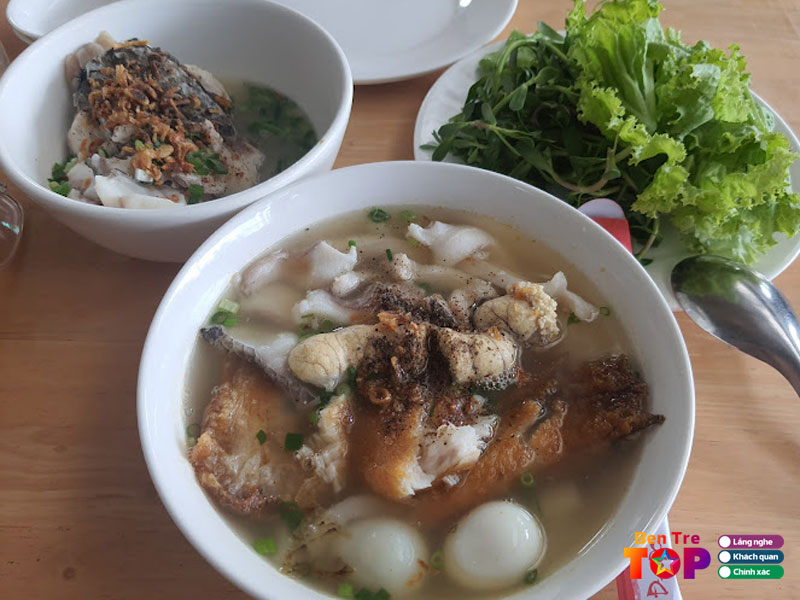 banh-canh-ca-loc-414-bentretoplist