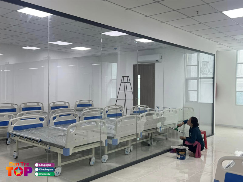 cong-ty-tnhh-ve-sinh-cong-nghiep-nha-xinh-bentretoplist