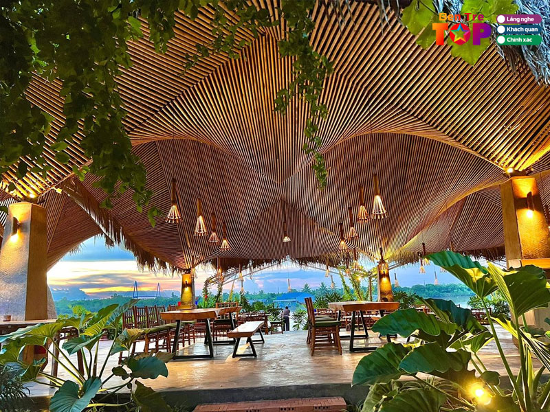 nha-hang-am-thuc-lua-nep-ben-tre-bentretoplist