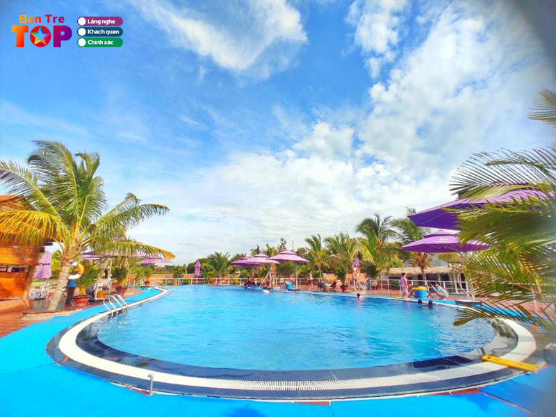 Rooster-mekong-resort-bentretoplist