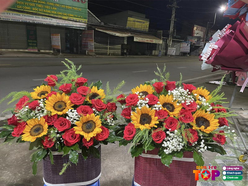 shop-hoa-tuoi-van-thuy-shop-hoa-tuoi-ben-tre-dep-gia-tot-bentretoplist