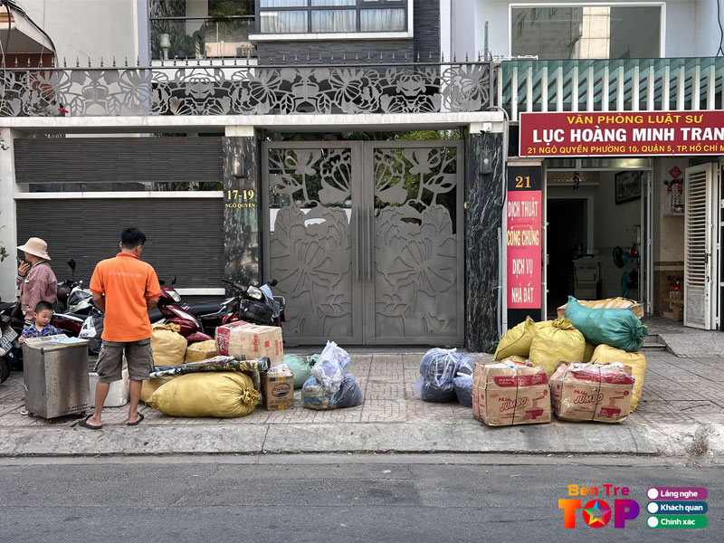 Mot-so-dich-vu-khac-cua-nha-xe-thanh-hung-bentretoplist