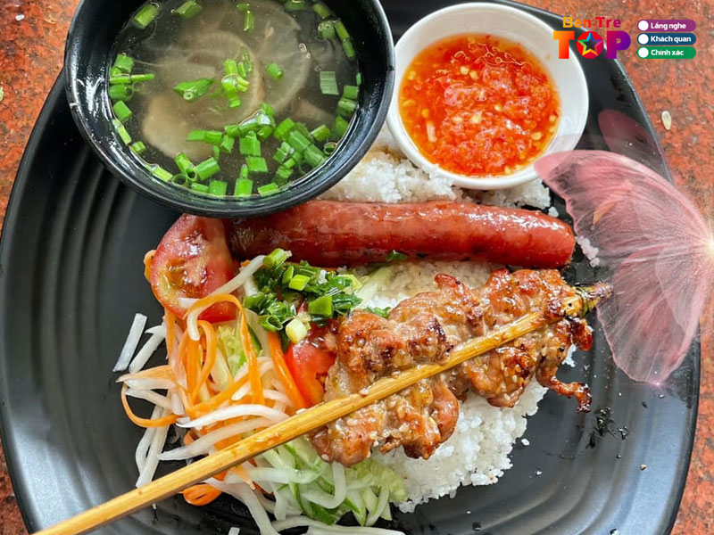 Topping-com-tam-co-muoi-gom-co-nhung-loai-nao-bentretoplist