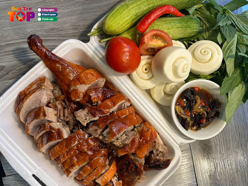 Lo-quay-phuong-vit-quay-ben-tre-bentretoplist