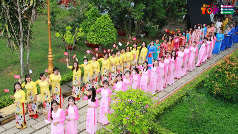 Top-6-le-hoi-tai-ben-tre-thu-hut-hang-ngan-du-khach-thap-phuong-bentretoplist