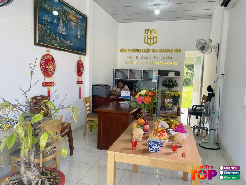 Van-phong-luat-hoang-gia-bentretoplist