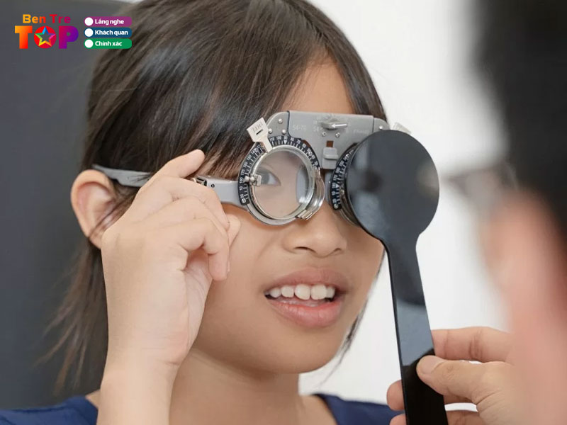 Cua-hang-mat-kinh-tang-long-cua-hang-mat-kinh-o-ben-tre-uy-tin-bentretoplist