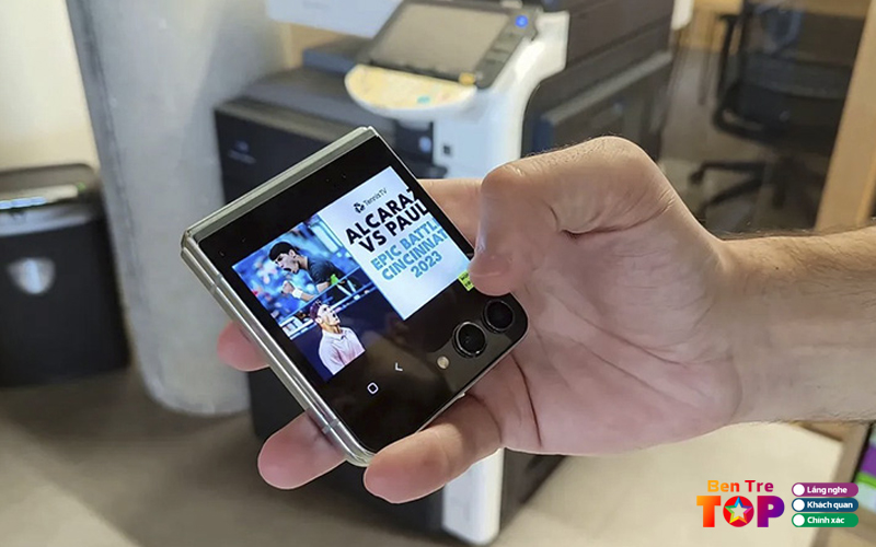 Galaxy-z-flip6-se-co-thiet-ke-mong-va-gon-gang-hon