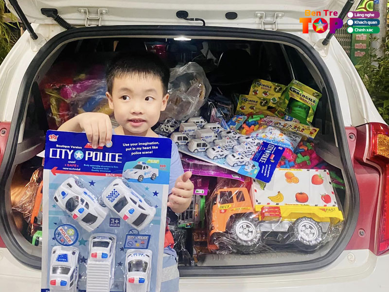 Do-choi-tre-em-co-huong-cho-chua-bentretoplist