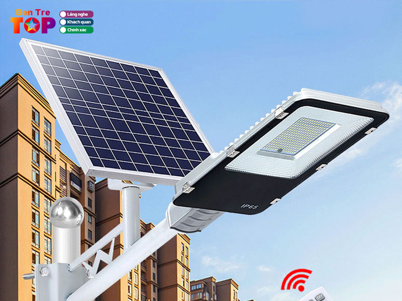 Trong-khang-cua-hang-den-nang-luong-mat-troi-cao-cap-bentretoplist