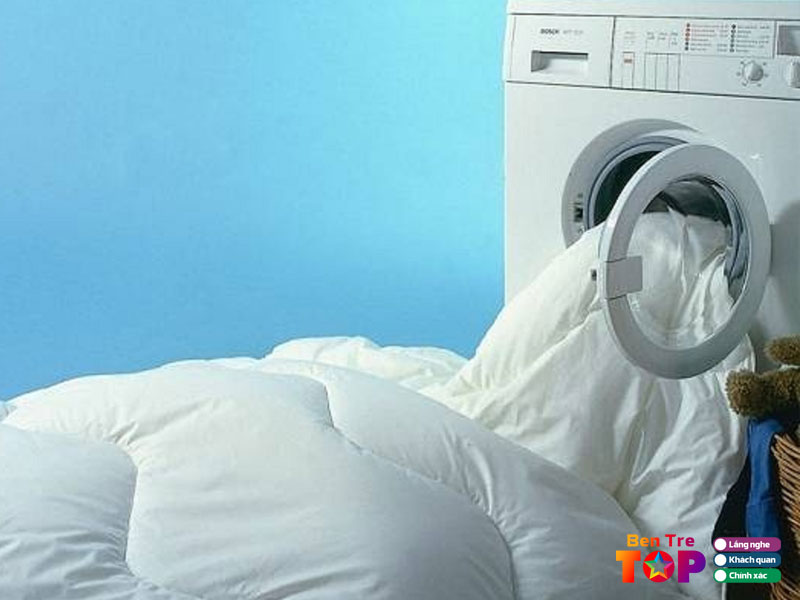 Bi-quyet-giat-chan-bong-sach-sau-va-an-toan-cho-suc-khoe-3bentretoplist