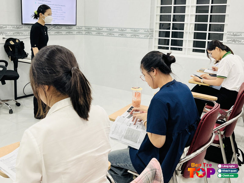 Ngoai-ngu-sam-bentretoplist