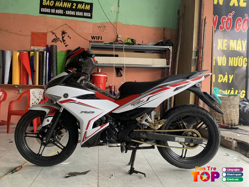 Phu-loc-decal-bentretoplist