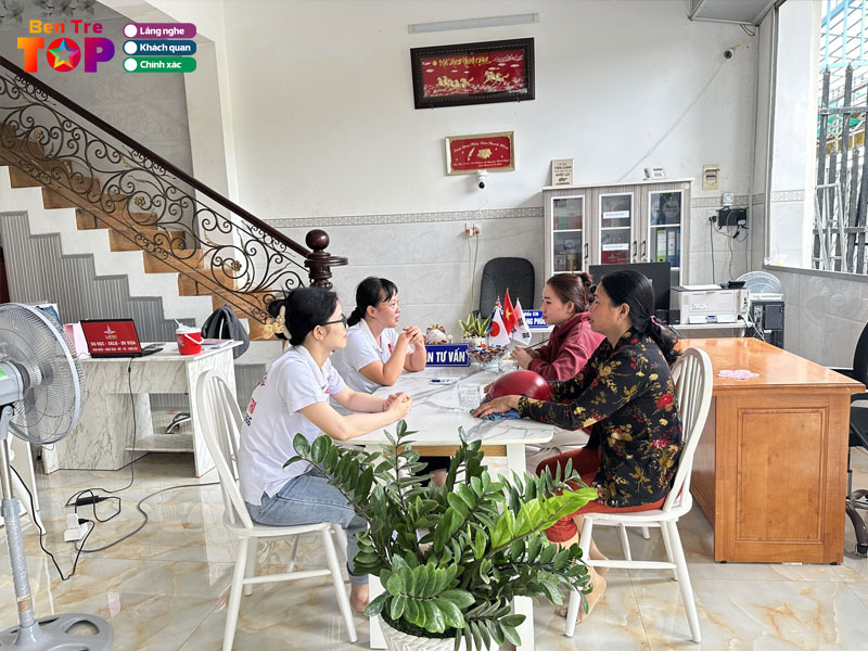 Trung-tam-du-hoc-va-nhan-luc-ba-tri-bentretoplist