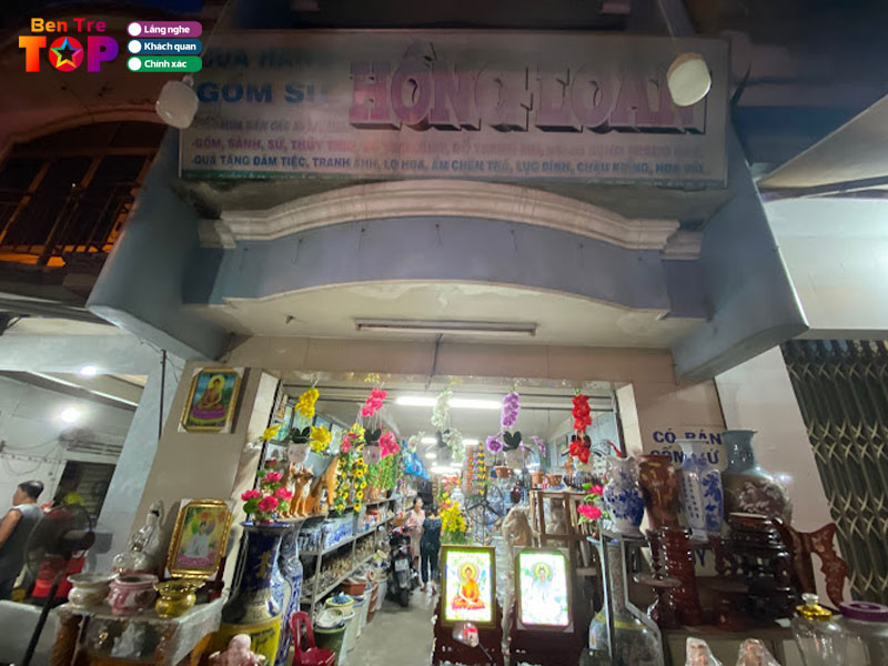 Gom-su-hong-loan-bentretoplist