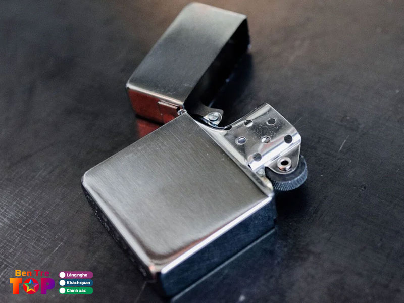 Khanh-zippo-bentretoplist