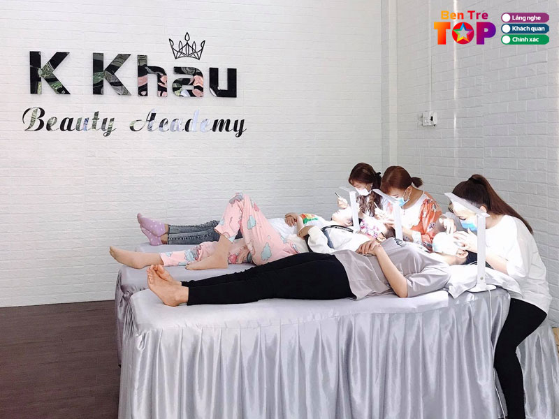 Kim-beauty-academy-bentretoplist