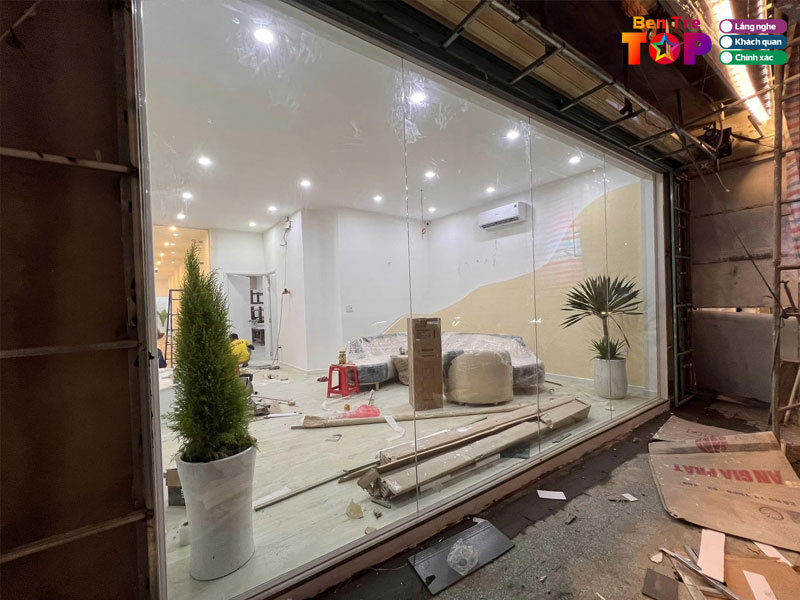 Nhom-kinh-minh-man-bentretoplist