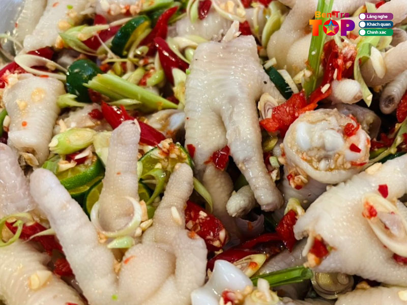 Thu-pham-an-vat-dia-chi-ban-chan-ga-sa-ot-o-ben-tre-ngon-bentretoplist