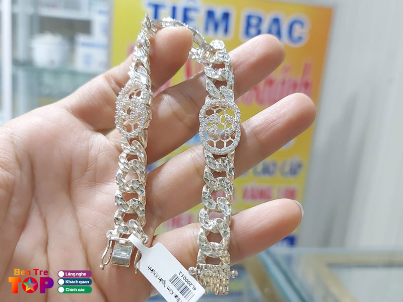 Tiem-bac-kim-ngan-khanh-bentretoplist