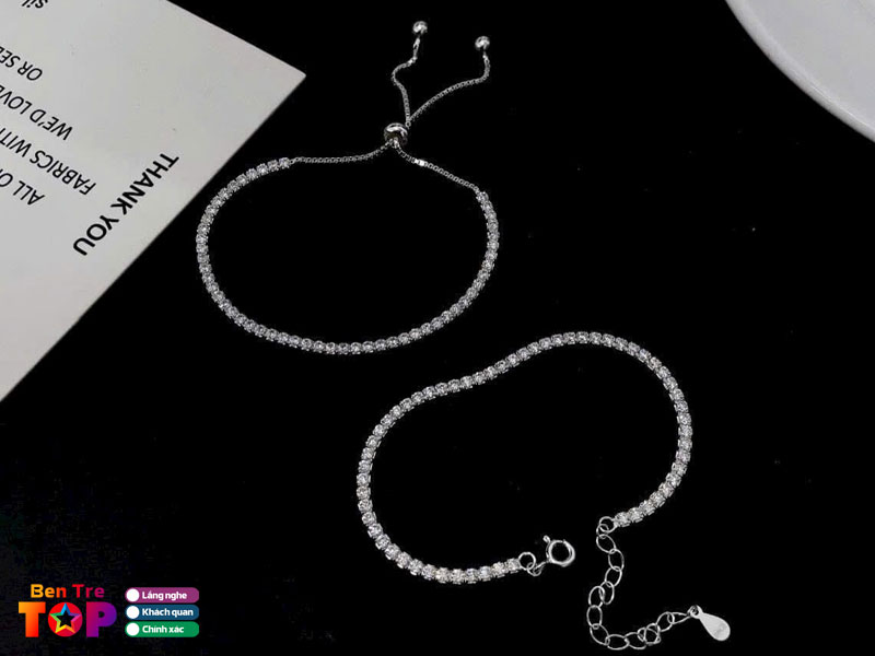 Trang-suc-ngoc-nhung-bentretoplist