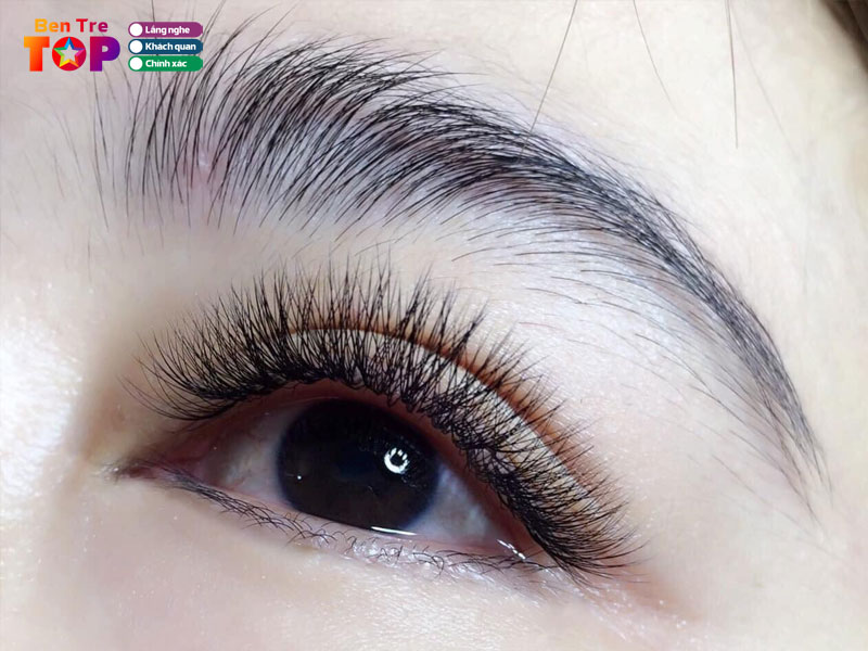 Trinh-nail-va-mi-bentretoplist