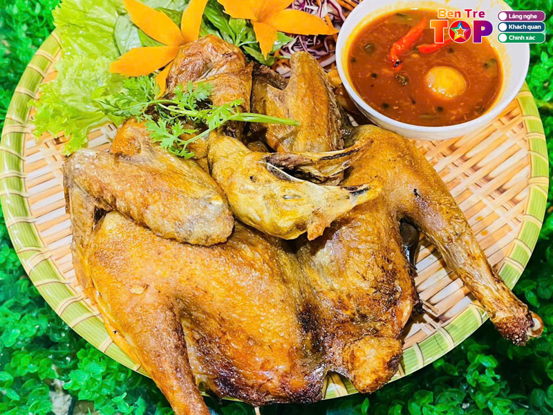 Am-thuc-xu-dua-duy-hung-quan-an-gia-dinh-o-ben-tre-ngon-re-bentretoplist