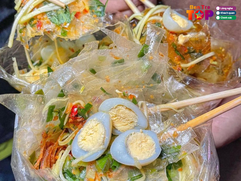 Banh-trang-tron-ngoc-tuyet-bentretoplist