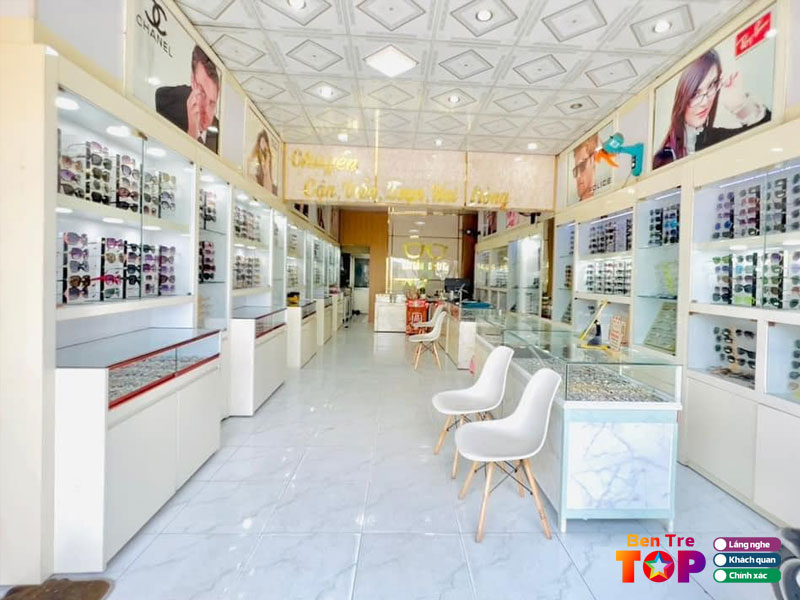 Cua-hang-mat-kinh-sai-gon-bentretoplist