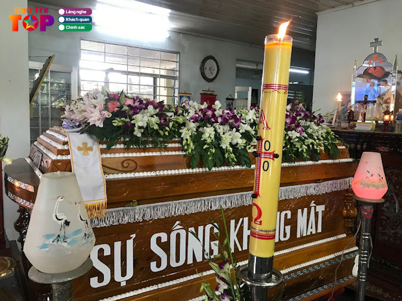 Dich-vu-mai-tang-tu-oai-bentretoplist