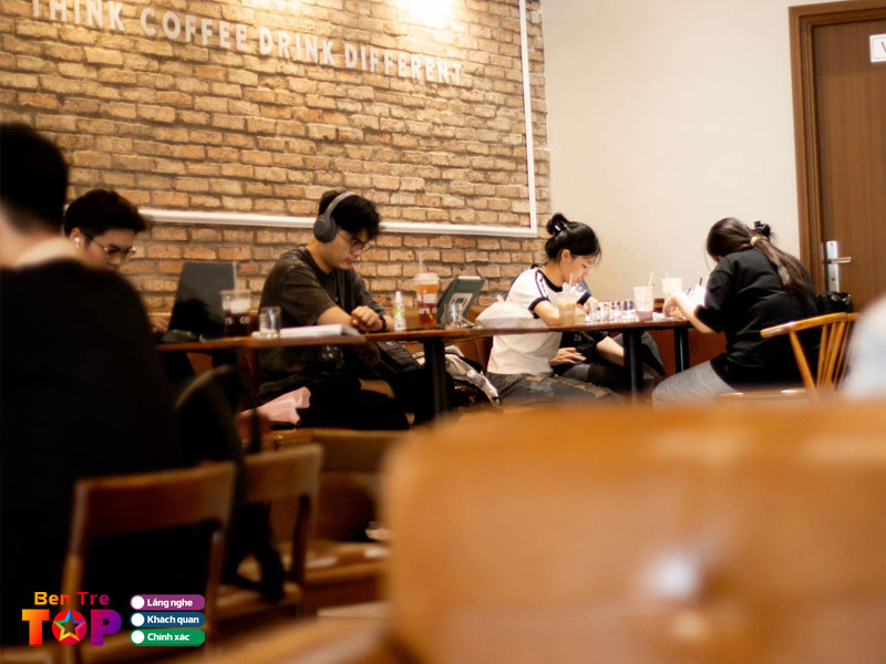 Lekaos-coffee-bentretoplist
