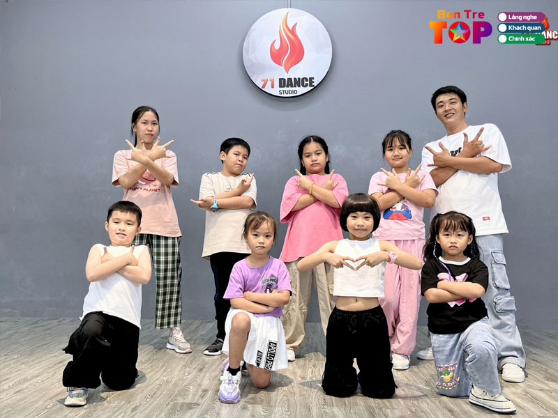 71-dance-studio-bentretoplist