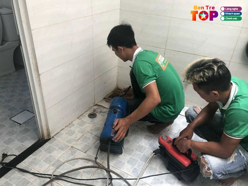 Cong-ty-ve-sinh-moi-truong-xanh-ben-tre-bentretoplist