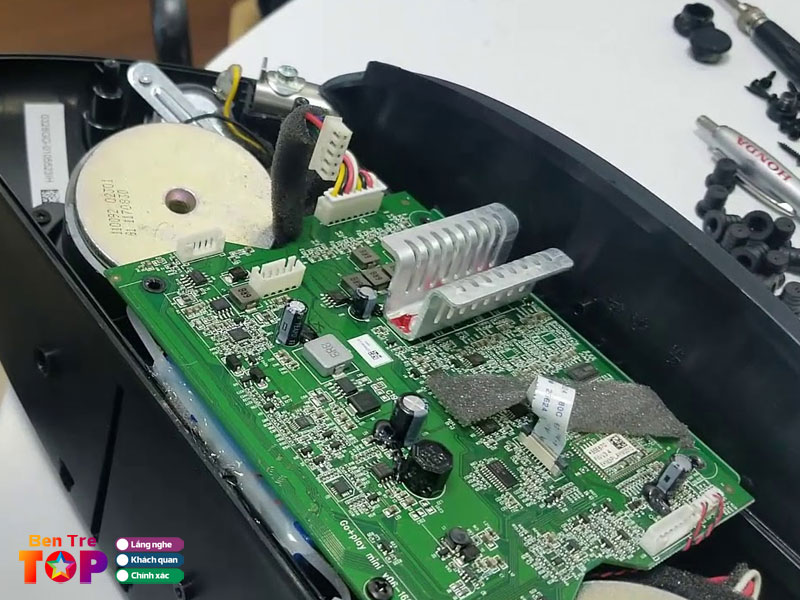 Cua-hang-sua-chua-dien-tu-huy-bentretoplist