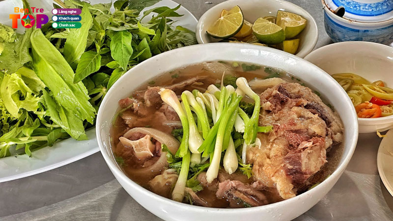 Top-10-quan-pho-tai-ben-tre-thom-nuc-ngon-kho-cuong-bentretoplist