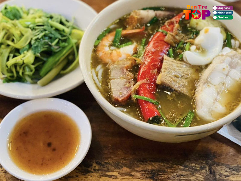 Bun-mam-co-tham-bentretoplist