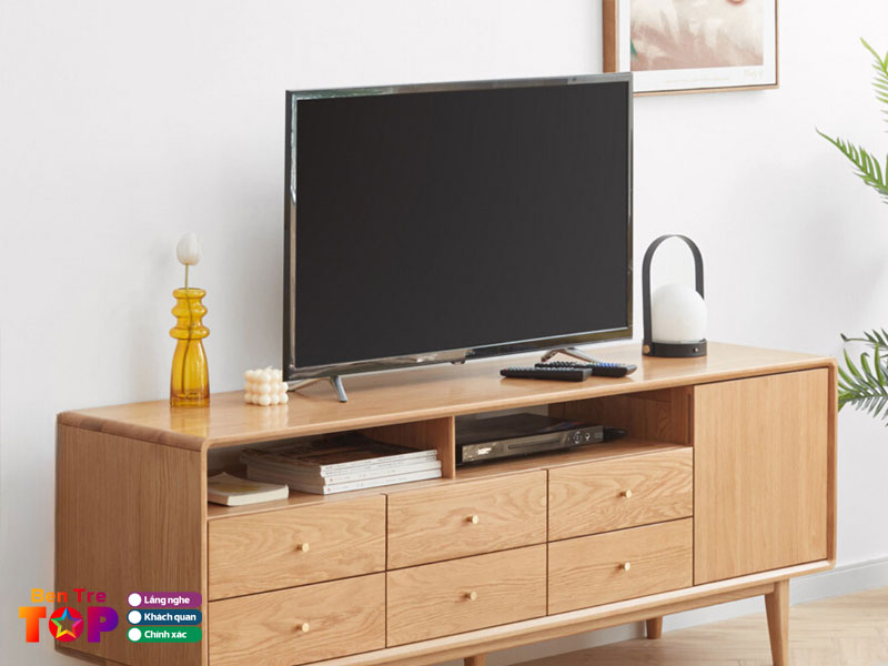 Cua-hang-trang-tri-noi-that-go-moc-quang-thong-bentretoplist