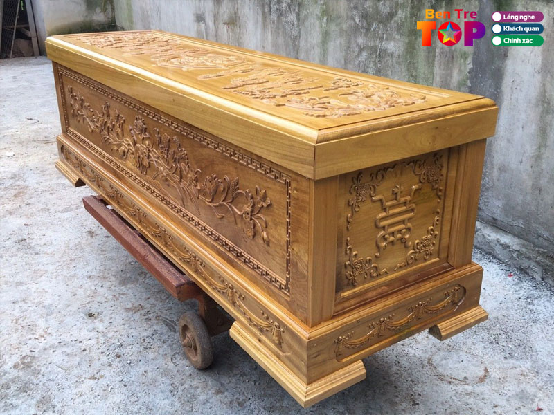 Trai-hom-ba-muoi-bentretoplist