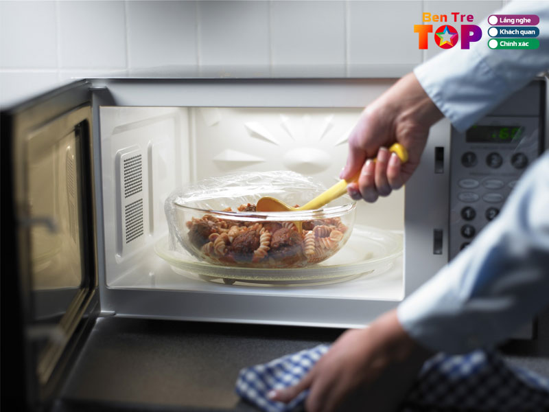 Cach-su-dung-lo-vi-song-an-toan-va-hieu-qua-bentretoplist