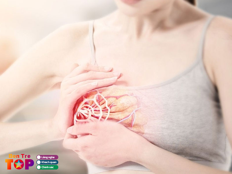 Cham-soc-me-va-be-ong-vang-bentretoplist