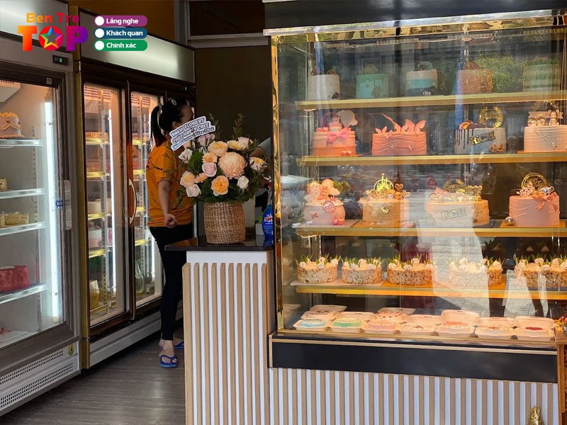 Happy-cake-bentretoplist