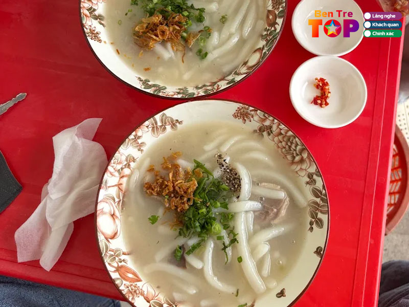 Banh-canh-bot-xat-ut-lanh-bentretoplist