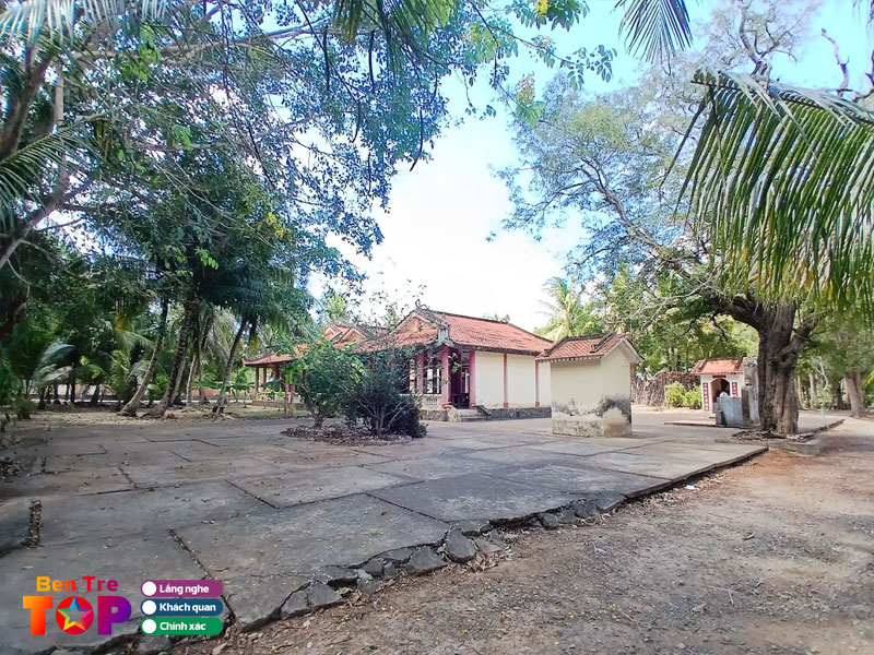 Diem-thu-vi-cua-khu-di-tich-dong-khoi-ben-tre-1-bentretoplist