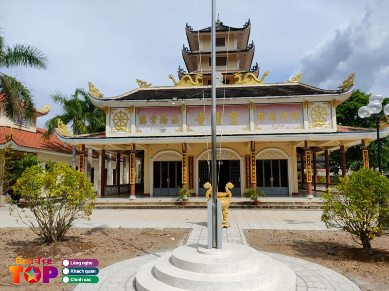 Kham-pha-chua-tuyen-linh-ben-tre-2-bentretoplist