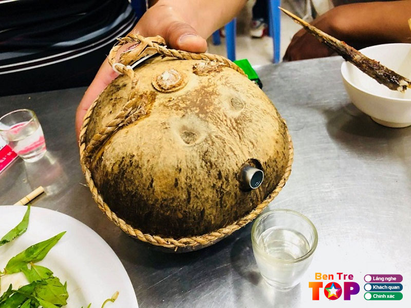 Lang-nghe-truyen-thong-tren-con-oc-bentretoplist